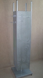 Stojak czworokątny z blachy perforowanej