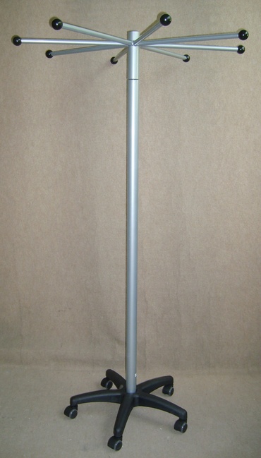 Stojak podłogowy, obrotowy, na kółkach